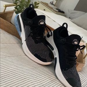 Women’s Nike joyride 9 runs small like 8